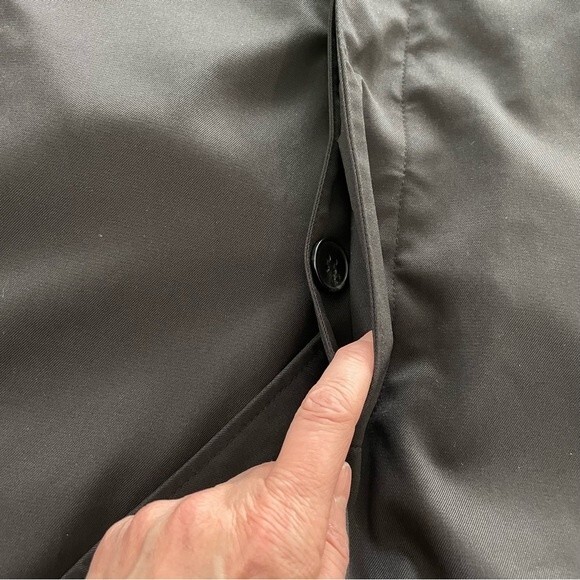 London Fog Men's Black Trench Coat with Zip in / out Liner Size 44 Long - Picture 6 of 15